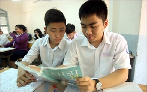 Học sinh TP.HCM trong giờ học môn Lịch Sử ở lớp học (ảnh minh họa: Lao Động)