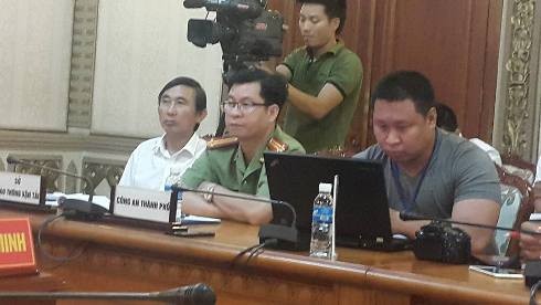 Trung tá Nguyễn Quang Thắng tại buổi họp báo về tình hình kinh tế xã hội 5 tháng đầu năm của thành phố (ảnh: P.L)