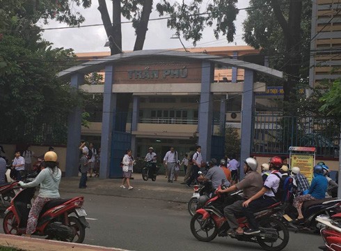 Trường trung học phổ thông Trần Phú, nơi bị phản ánh thay sách giáo khoa bằng sách khác (ảnh: P.L)