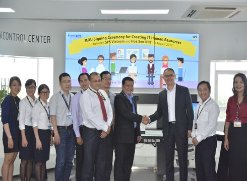 Cao đẳng Hoa Sen và NIIT Ấn Độ với SPS Việt Nam ký kết hợp tác, cung ứng nguồn nhân lực (ảnh: HSC)