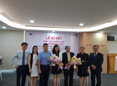 Tập đoàn Nguyễn Hoàng và JA Việt Nam ký kết hợp tác, triển khai chương trình mới (ảnh: P.L)