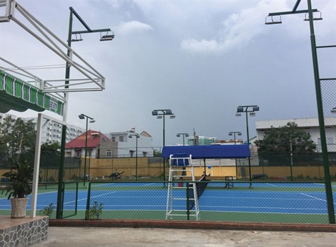 Sân tennis của Trường Đại học Ngân hàng Thành phố Hồ Chí Minh (ảnh: CTV)