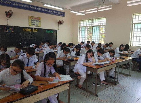 Lớp 11A1 của Trường Long Thới, nơi em Toàn đang theo học hàng ngày (ảnh: P.L)