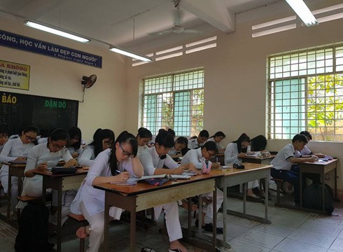Lớp 11A1 của Trường Long Thới, nơi cô Châu là giáo viên day Toán (ảnh: P.L)