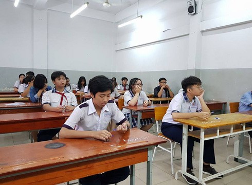Học sinh chuẩn bị làm bài thi tuyển sinh vào lớp 10 ở Thành phố Hồ Chí Minh (ảnh: P.L)