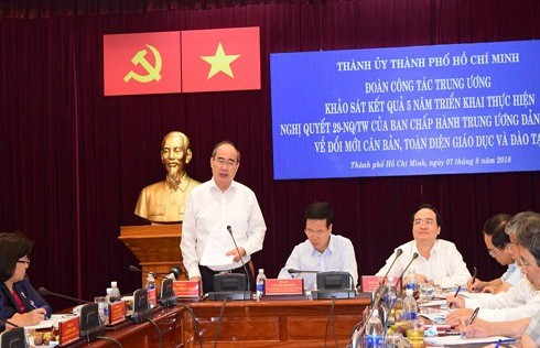 Bí thư Thành ủy Nguyễn Thiện Nhân phát biểu tại buổi làm việc với đoàn công tác Trung ương (ảnh: P.L)