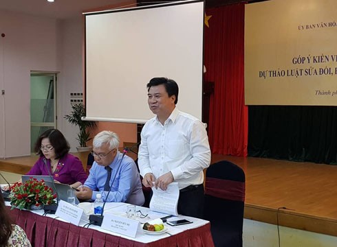 Thứ trưởng Nguyễn Hữu Độ phát biểu quan điểm về kỳ thi trung học phổ thông quốc gia (ảnh: P.L)