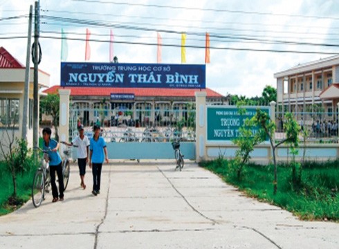 Trường trung học cơ sở Nguyễn Thái Bình, huyện U Minh, tỉnh Cà Mau (ảnh: camaunews.com)