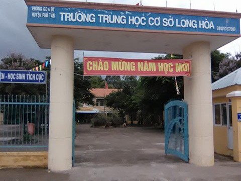 Trường trung học cơ sở Long Hòa, xã Long Hòa, huyện Phú Tân, tỉnh An Giang (ản: website nhà trường)