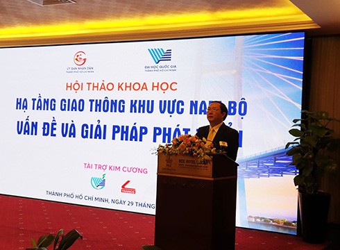 Giám đốc Đại học Quốc gia Thành phố Hồ Chí Minh - ông Huỳnh Thành Đạt phát biểu (ảnh: P.L)