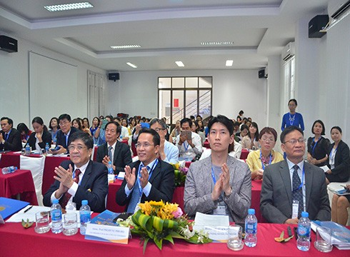 Các đại biểu tham dự hội thảo khoa học quốc tế (ảnh: BVU)