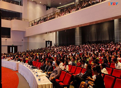 Các đại biểu tham dự Hội thảo Quốc tế về Khoa học Thể thao tại Trường Tôn Đức Thắng (ảnh: TDTU)
