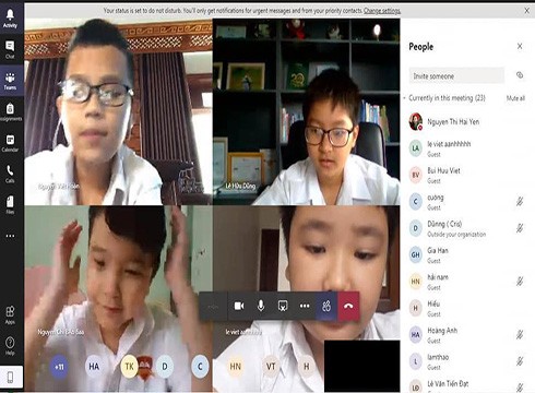 iSchool Quảng Trị vẫn tiếp tục dạy trực tuyến nghiêm túc, có hiệu quả (ảnh: NHG)