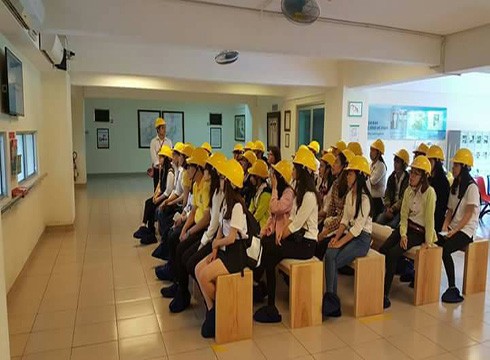 Sinh viên của BVU tham quan thực tế về Kỹ năng giao tiếp tại Nhà máy Ajinomoto (ảnh: BVU)