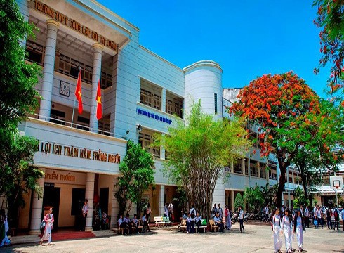 Trường trung học phổ thông Bùi Thị Xuân, quận 1 (ảnh minh họa: website trường)