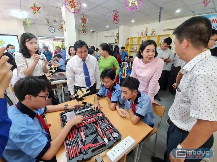 Khánh thành phòng STEM cộng đồng ở quận 3, Thành phố Hồ Chí Minh (ảnh: P.L)