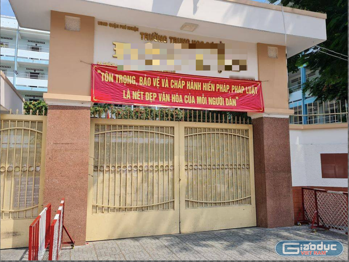 Ngôi trường ở quận Phú Nhuận, nơi xảy ra sự việc (ảnh: P.L)
