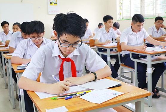 Học sinh tỉnh Đồng Nai tham gia kỳ thi tuyển sinh vào lớp 10 (ảnh minh họa: Báo Đồng Nai)