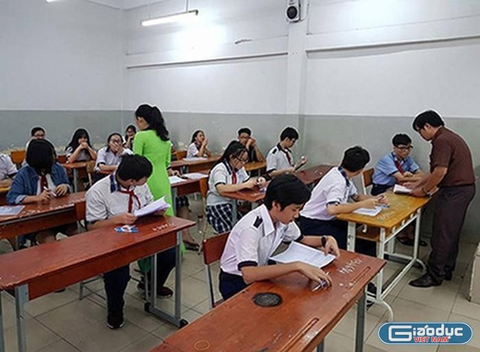 Thí sinh Thành phố Hồ Chí Minh tham dự 1 kỳ thi tuyển sinh vào lớp 10 (ảnh minh họa: P.L)