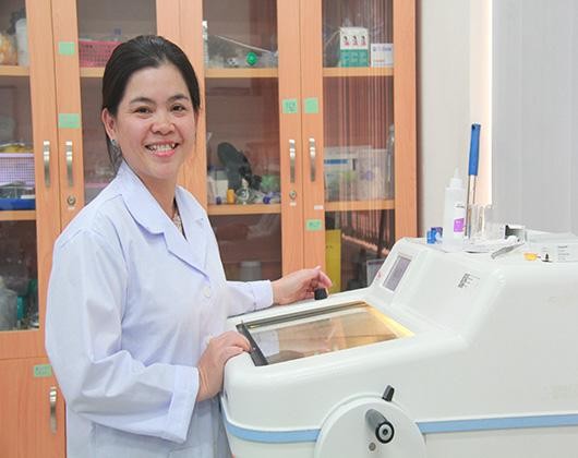 Ứng cử viên đại biểu Quốc hội - cô Nguyễn Thị Hiệp, Trường Đại học Quốc tế (ảnh: NTCC)
