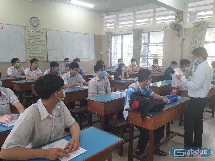 Học sinh Thành phố Hồ Chí Minh trong một kỳ thi tốt nghiệp trung học phổ thông (ảnh: P.L)