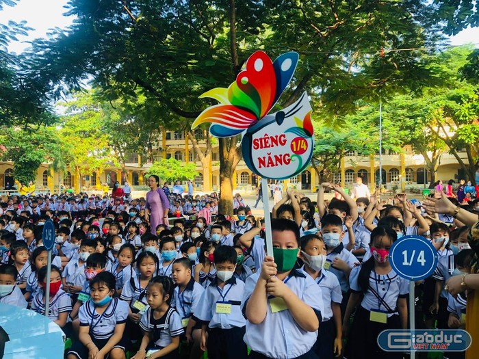 Học sinh Thành phố Hồ Chí Minh khai giảng năm học 2020 - 2021 (ảnh minh họa: P.N)