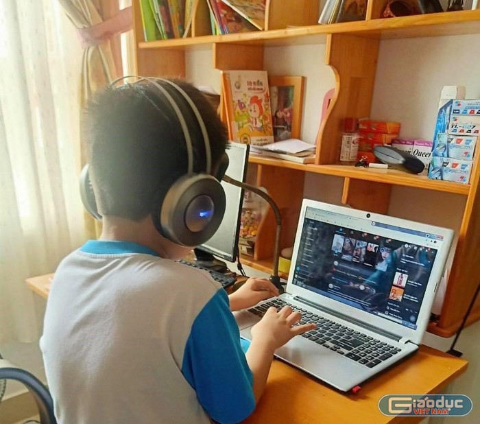 Con của chị Thu Dịu học trực tuyến tại thành phố Vũng Tàu (ảnh: NVCC)