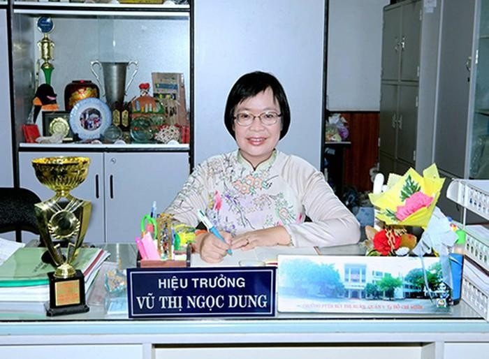 Cô Vũ Thị Ngọc Dung - Hiệu trưởng trường trung học phổ thông Bùi Thị Xuân (ảnh: NTCC)