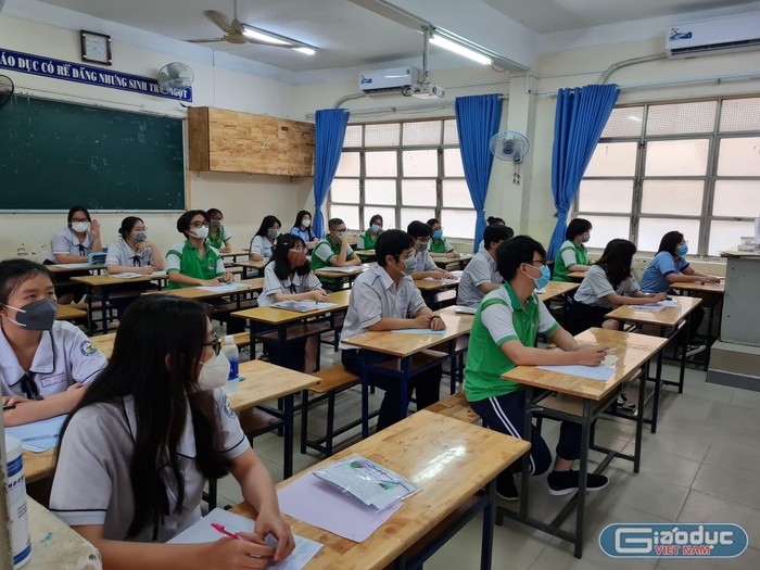 Học sinh Thành phố Hồ Chí Minh dự một kỳ thi tốt nghiệp trung học phổ thông (ảnh minh họa: P.L)