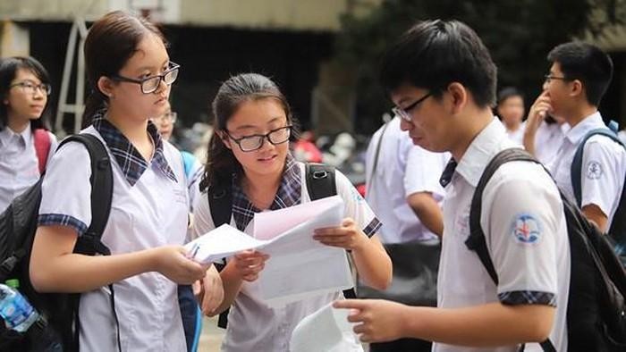 Học sinh Thành phố Hồ Chí Minh vừa hoàn thành một kỳ thi tuyển sinh vào lớp 10 công (ảnh minh họa: Báo Dân Sinh)