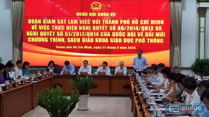 Ông Phan Văn Mãi - Chủ tịch Ủy ban Nhân dân Thành phố Hồ Chí Minh phát biểu (ảnh: P.L)
