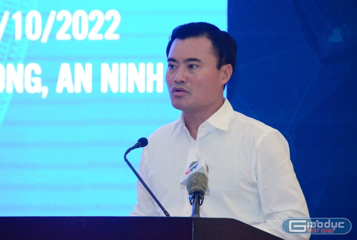 Ông Bùi Xuân Cường - Phó Chủ tịch Ủy ban Nhân dân Thành phố Hồ Chí Minh phát biểu tại hội nghị (ảnh: P.L)