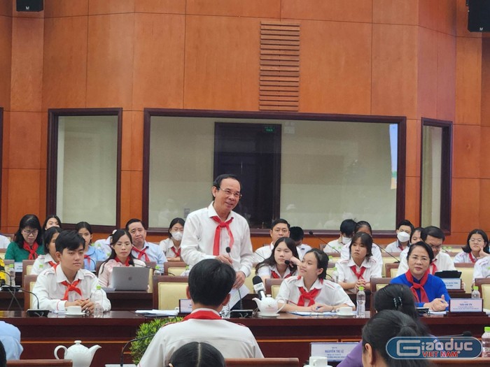 Bí thư Thành ủy Thành phố Hồ Chí Minh Nguyễn Văn Nên phát biểu tại buổi gặp gỡ (ảnh: P.L)