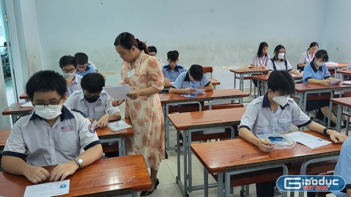 Thí sinh tham dự kỳ thi tuyển sinh vào lớp 10 ở Thành phố Hồ Chí Minh (ảnh minh họa: V.D)