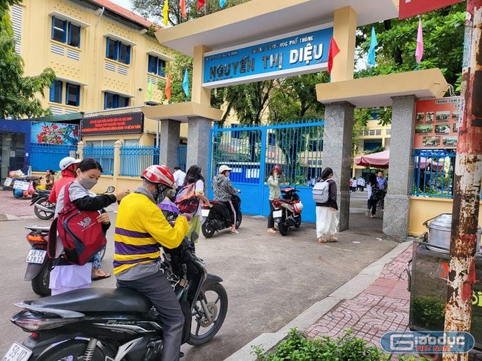 9 học sinh Trường trung học phổ thông Nguyễn Thị Diệu vừa bị bỏng trong giờ học hôm 9/1 (ảnh minh họa: V.D)