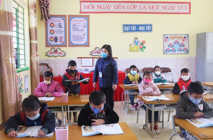 Học sinh Tiểu học vùng khó tại huyện Mường Khương (Lào Cai). (Ảnh minh họa: Ngân Chi).