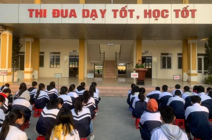 Một giờ sinh hoạt ngoại khóa của cơ sở giáo dục ngoài công lập tại Hưng Yên. (Ảnh: Trường Trung học phổ thông Hùng Vương).