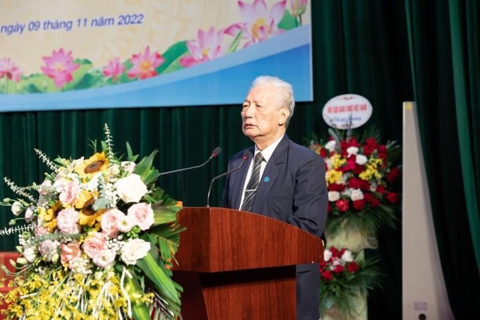 Phó Giáo sư, Tiến sĩ Nguyễn Huy Lợi - Chủ tịch Hội Cựu Giáo chức Trường Đại học Sư phạm Hà Nội 2 phát biểu tại Đại hội.