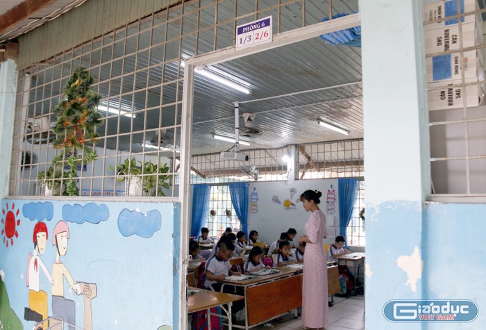 Một lớp ghép ở Trường Tiểu học Thuận Giao 3 (Thuận An, Bình Dương). Ảnh: Mộc Trà.