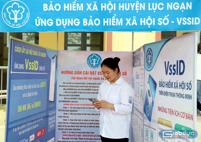 Đẩy mạnh truyền thông chính sách bảo hiểm y tế học sinh, sinh viên năm học 2023-2024 là một trong những nhiệm vụ trọng tâm của ngành Bảo hiểm xã hội Việt Nam. Ảnh: Mộc Hương.
