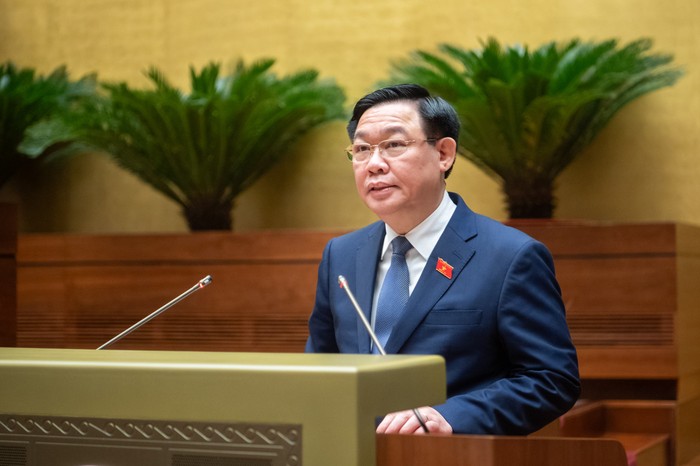 Chủ tịch Quốc hội Vương Đình Huệ phát biểu bế mạc sáng ngày 18/1. Ảnh: quochoi.vn.