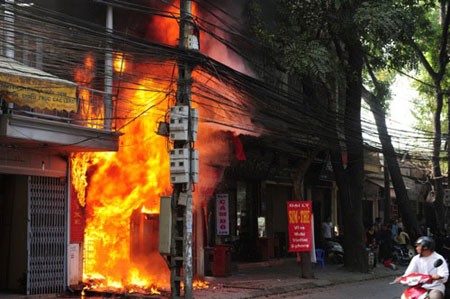 Cháy nhà trên phố (ảnh minh họa).