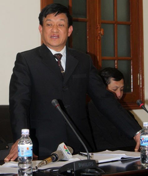 ông Lê Văn Hiền bị đình chỉ chức vụ chủ tịch UBND huyện Tiên Lãng.