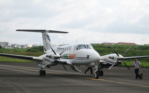 Chiếc Beechcraft King Air 350 chỉ có thể mang theo hơn 500 lít nhiên liệu và bay trong tầm bay 3.500km.