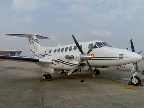 Chiếc King Air 350 sử dụng xăng Jetgas dùng cho máy bay phản lực. Loại xăng này ở trong nước vào năm 2008 có giá khoảng 500 - 600 USD/tấn.