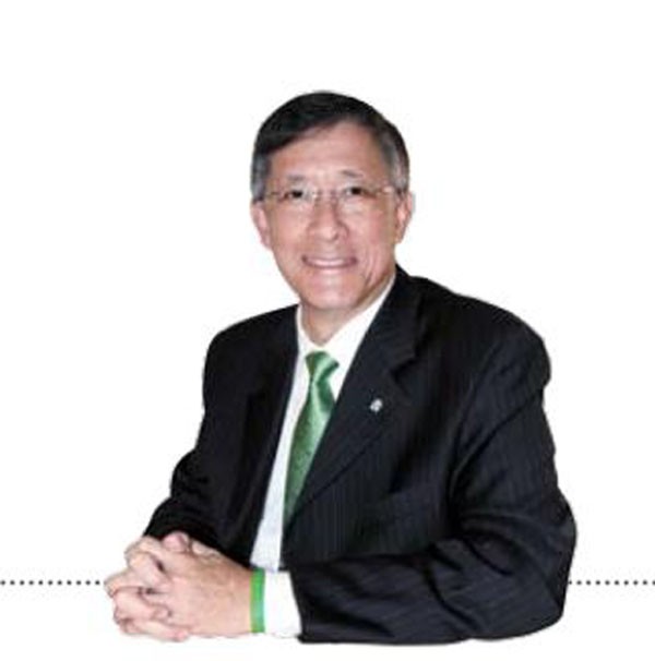 Ông Julian Fong Loong Choon, tân Phó chủ tịch HĐQT của ACB. Ông hiện nay là Giám đốc tài chính SCB tại Hồng Kông, cũng như thành viên hội đồng quản trị của một số tổ chức tài chính khác như Công ty trách nhiệm hữu hạn in tiền Hồng Kông.