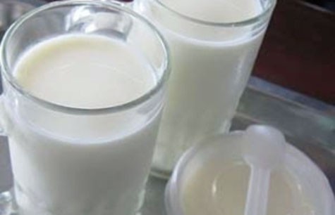 Theo các chuyên gia, các tin đồn thất thiệt sẽ gây sụt giảm uy tín của doanh nghiệp sữa (Ảnh minh họa/ Nguồn: Internet).