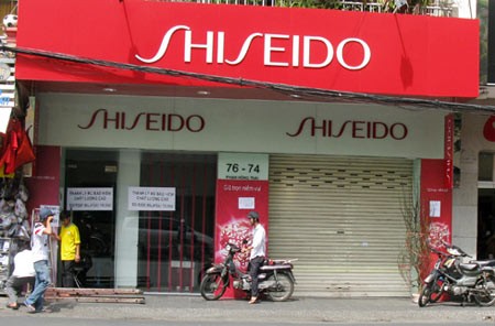 Shiseido chia tay đối tác Thủy Lộc, hàng loạt cửa hàng mỹ phẩm đóng cửa.