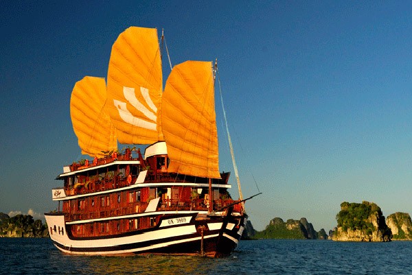 Bhaya Tổ hợp du thuyền Bhaya gồm có 4 du thuyền lớn Bhaya Classic.