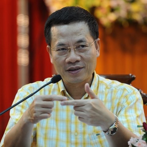 Ông Nguyễn Mạnh Hùng, Phó Tổng Giám đốc Tập đoàn Viễn thông Quân đội Viettel cho rằng: Để thành công cần có một đối thủ mạnh.